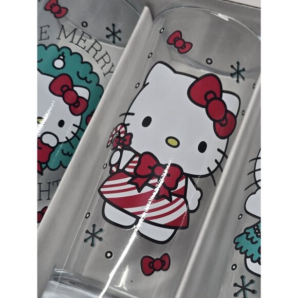 HELLO KITTY Christmas Set Of Four 10 oz(295 ml) Each Glass Cups - Picture 8 of 11